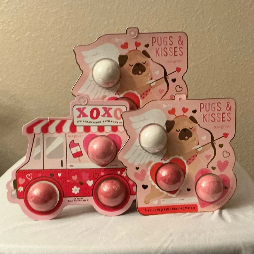 3 Sets of Pink and White Bath Bombs